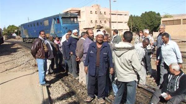 عمال بالسكة الحديد