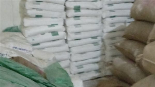 ضبط سلع غذائية 