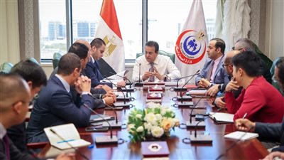  الصحة تناقش مقترحات تنفيذ المنشآت الذكية ضمن مشروع المدينة الطبية للمستشفيات والمعاهد التعليمية