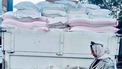 ضبط 10 أطنان دقيق مجهول المصدر في حملة تموينية بالإسماعيلية ‏