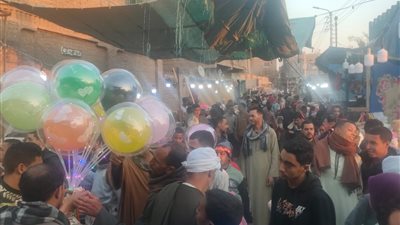 10 صور ترصد احتفالات أهالي قنا بليلة الإسراء والمعراج 