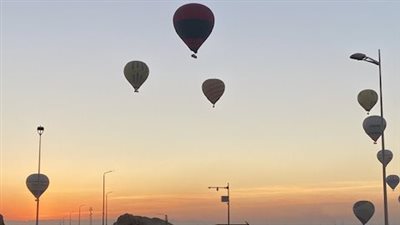 1000 سائح على متن 40 رحلة بالون طائر بسماء الأقصر اليوم