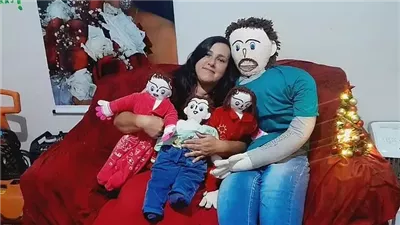 برازيلية متزوجة من دمية أنجبت منها 3 أطفال وتساعدها في الأمور اليومية.. ما القصة؟