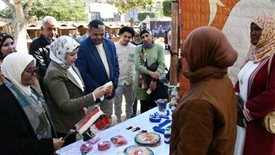 محافظ أسوان يكلف بافتتاح معرض منتجات أصحاب المشروعات الصغيرة