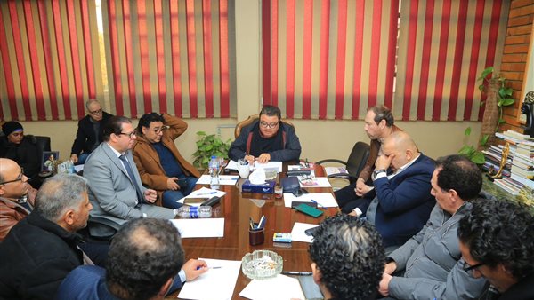 اجتماع المخرج خالد