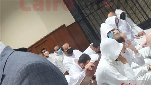 المتهمين بقضية فساد