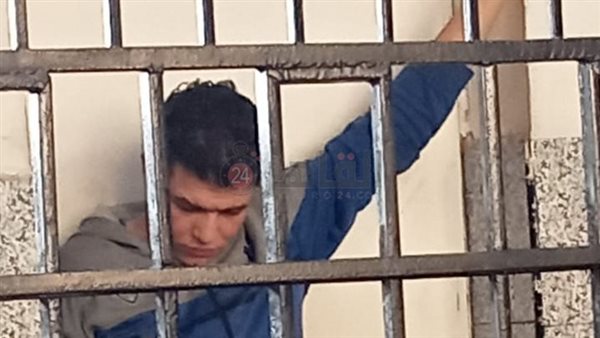 الحبس سنة مع الشغل