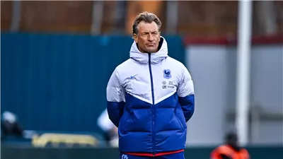 مصدر بالاتحاد الكاميروني يكشف لـ القاهرة 24 سبب رفض وزارة الرياضة تعيين هيرفي رينارد