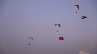 السياحة تشارك في احتفالات عيد الربيع الصيني بـ أهرامات الجيزة | صور