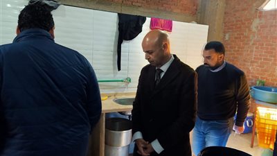 صحة الشرقية: إعدام نصف طن أغذية فاسدة بالزقازيق 