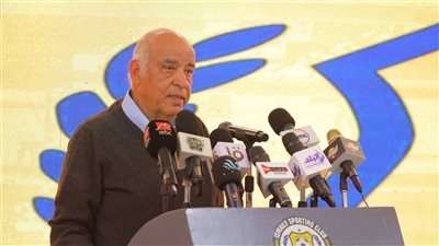 علي أبو جريشة يقود جلسة لإزالة الخلافات بين أعضاء الإسماعيلي | خاص 