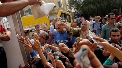 السكر الحر يختفي من جديد بالسلاسل والمحال التجارية بعد أيام من انفراج الأزمة