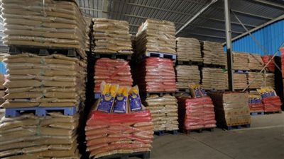 لحجبها عن الأسواق.. الأمن يضبط 1000 طن مكرونة و227 أعلاف حيوانية بالشرقية والجيزة 