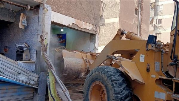 جانب من إزالة المخالفات