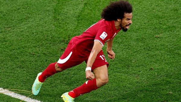 أكرم عفيفي لاعب منتخب