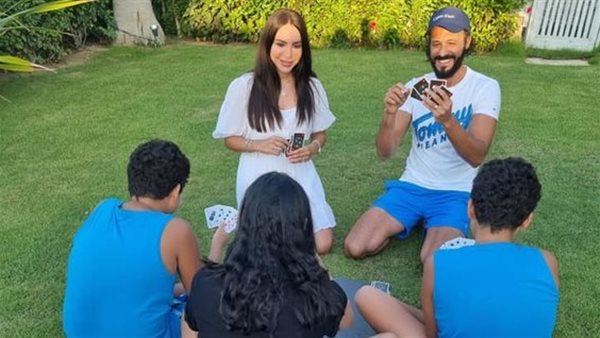 يوسف الشريف وإنجي