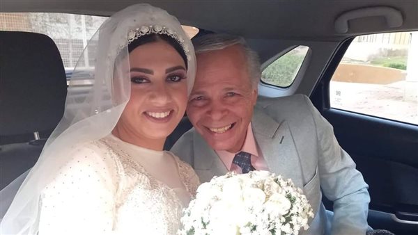 محمود عامر وزوجته