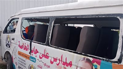 بينهم تلاميذ.. إصابة 7 أشخاص في انقلاب سيارة بطريق دسوق