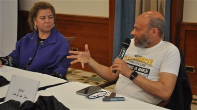 المنتج معتز عبد الوهاب بمهرجان الأقصر للسينما: الموبايل أصبح كافيا لصناعة فيلم كامل