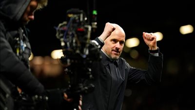 تين هاج بعد الفوز على أستون فيلا: نحن في مزاج جيد وعلينا أن نحافظ عليه.. وأفكر بشكل إيجابي دائمًا