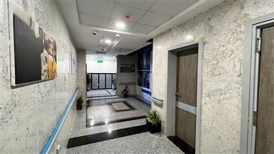 عملية جراحية دقيقة.. إنقاذ رضيعة من العمى في مستشفى الرمد التخصصي بأسوان