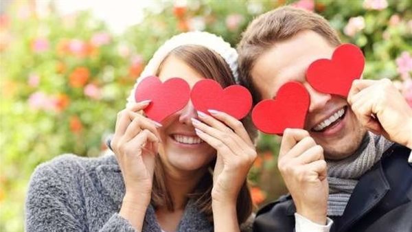 بوستات عيد الحب 2024