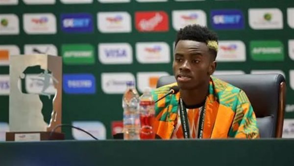  سيمون أدينجرا لاعب