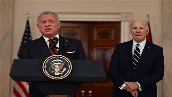 ملك الأردن في البيت