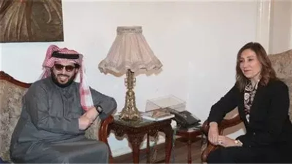 ويزرة الثقافة وتركي