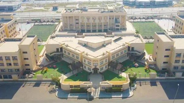 المدرسة البريطانية