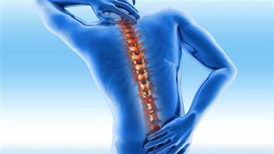 عادات يومية لتجنب الإصابة بآلام الظهر 