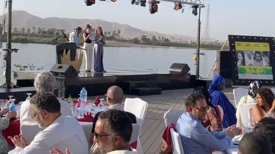 تكريم لطفي لبيب وأحمد عبد العزيز.. بدء فعاليات ختام مهرجان الأقصر للسينما الإفريقية | بث مباشر