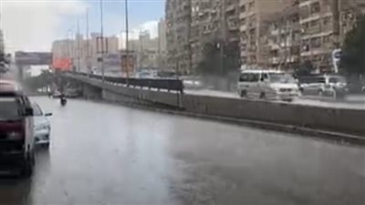 أمطار غزيرة تضرب القاهرة والجيزة.. واستمرار رفع درجة الاستعداد القصوى بمطروح | بث مباشر