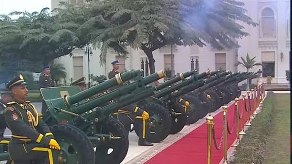 طلقات عسكرية لاستقبال