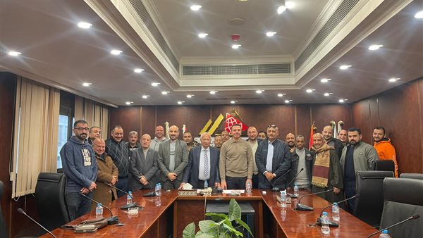 أثناء الاجتماع