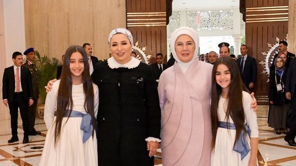 انتصار السيسي وقرينة