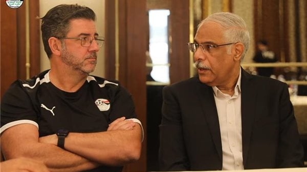 فيتوريا يتقدم لـ فيفا بشكوى ضد اتحاد الكرة المصري