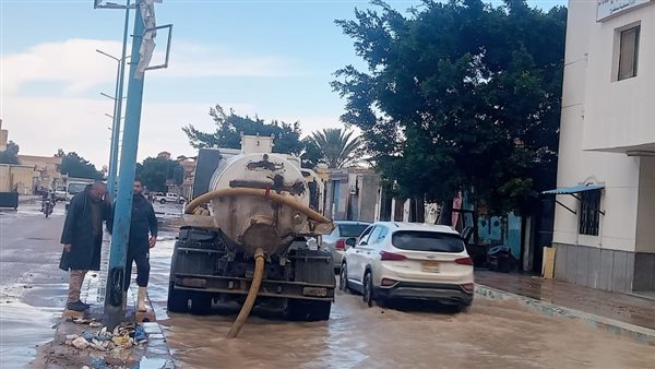 رفع مياه الامطار