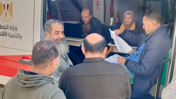 سيارة المركز التكنولوجى