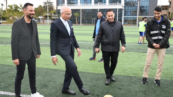 رئيس جامعة عين شمس