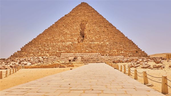 هرم منكاورع