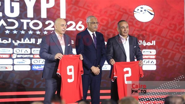 جمال علام مع التوأم