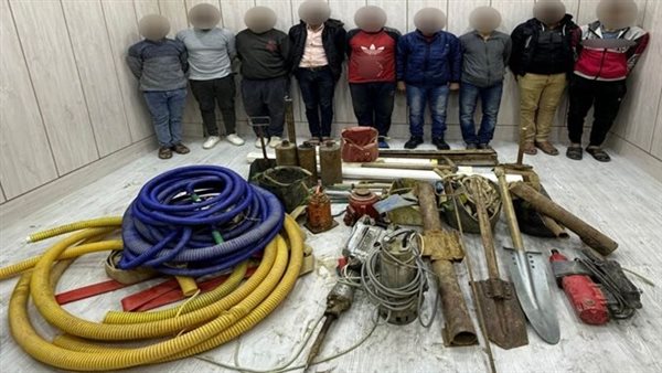 المتهمون والمضبوطات