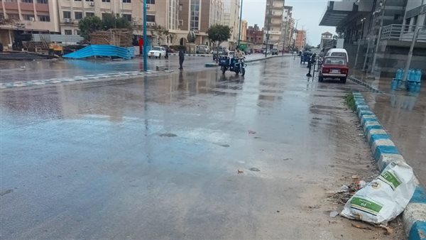 تساقط الأمطار في