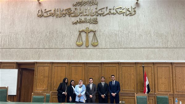 طلاب حقوق حلوان 