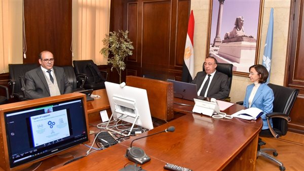 محافظ الإسكندرية