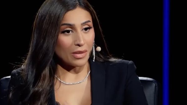 دينا الشربيني 