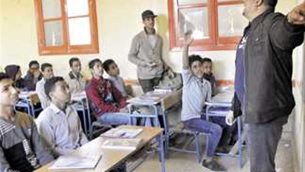 معلم_ أرشيفية