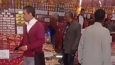 الأرز بـ 32 جنيهًا.. إقبال كبير على معرض أهلًا رمضان بقنا | بث مباشر