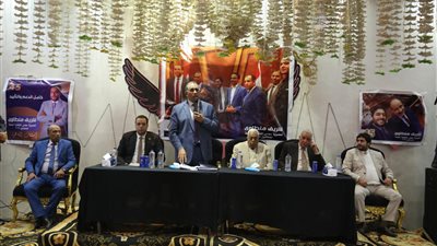 نقيب المحامين خلال لقائه مع محامي المطرية: نجهز مشروعا لسد العوار الموجود في قانون المحاماة| صور